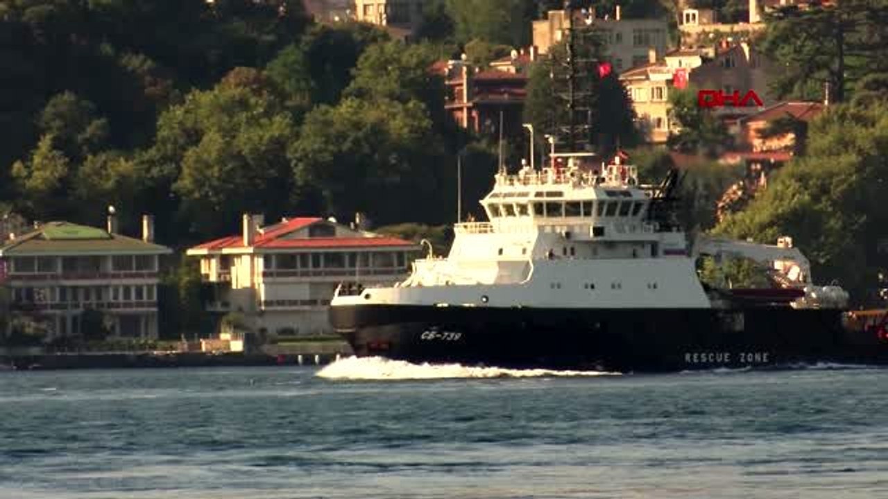 İSTANBUL- PEŞ PEŞE 'BOĞAZ'DAN GEÇTİLER