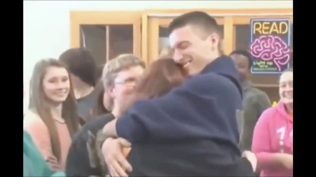 Elvis cant help falling in love- by sporadic