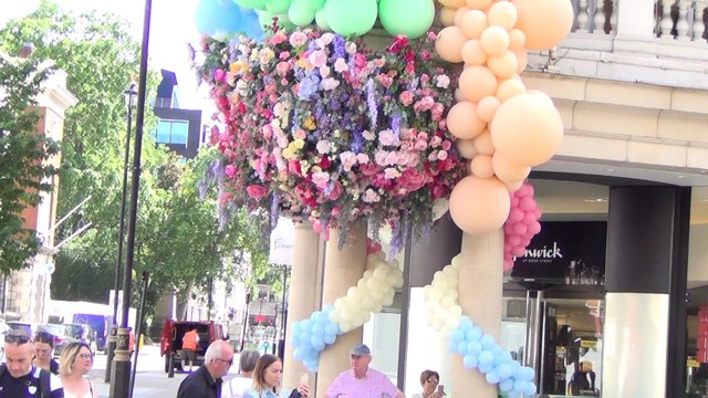 Streets of London 1 , Main streets, Piccadilly Circus, Leicester Square, Trafalgar Sq, Covent Gardens, Zedel, London 1, England 3 , 1 Jun 2019