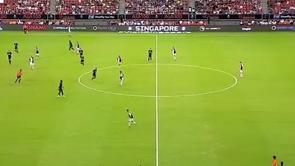 Harry Kane scores from the halfway line vs Juventus - ICC - 07/2019