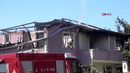 SİLİVRİ'DE İKİ KATLI BİNADA YANGIN ÇIKTI