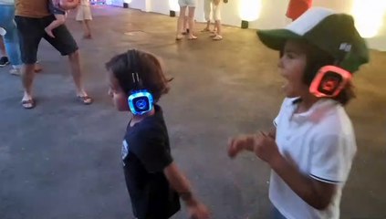 Première "silent party", ou fête silencieuse, d'Annecy : une ambiance étonnante