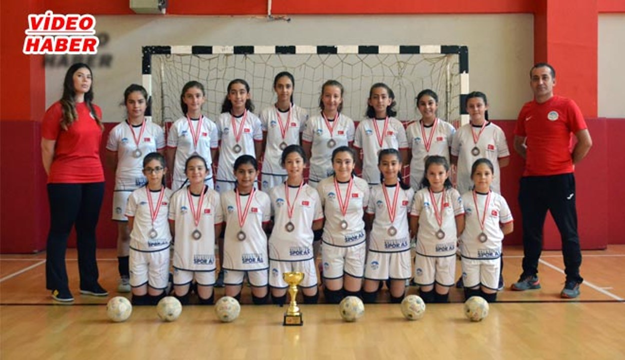 (21 Temmuz 2019) KUPA CANAVARLARININ HEDEFİ TÜRKİYE KUPASI SPOR AŞ’NİN MİNİK HENTBOLCÜLERİ HEYECANLI