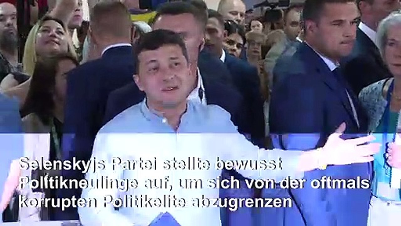 Selenskyjs Partei liegt bei ukrainischen Parlamentswahl klar vorn