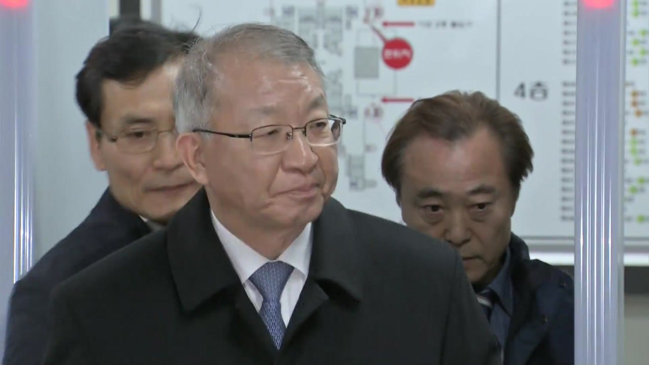 법원, 양승태 前 대법원장 직권 보석 결정...주거지 등 제한 / YTN