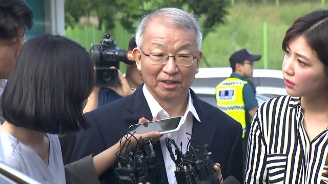 법원, 양승태 前 대법원장 직권 보석...양승태 성실히 재판 받겠다 / YTN