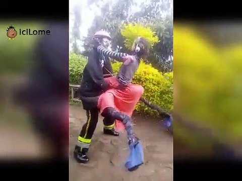 La danse d'un couple de marionnettes