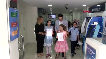 TOKAT Öğrenciler, 3 yıldır biriktirdikleri harçlıklarını vakıflara bağışladı