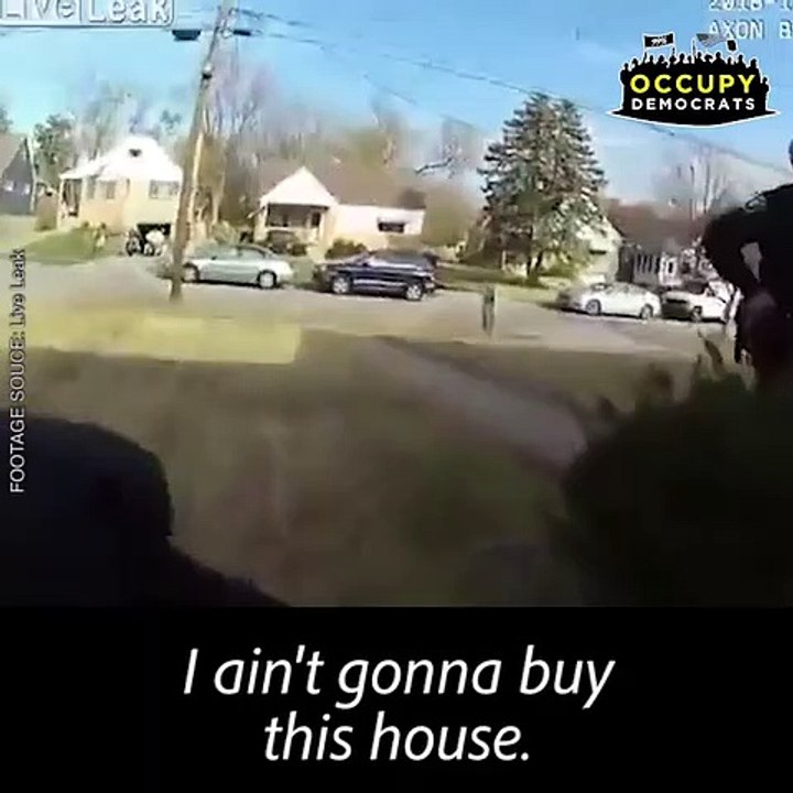 BREAKING: New video shows a Black realtor and his Black client getting the cops called on them while viewing a home for sale in a white neighborhood. Unbelievable! THIS IS AMERICA...