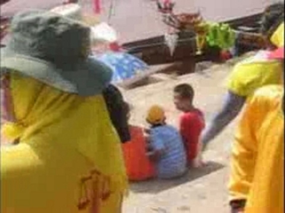 Boat Racing in Nan