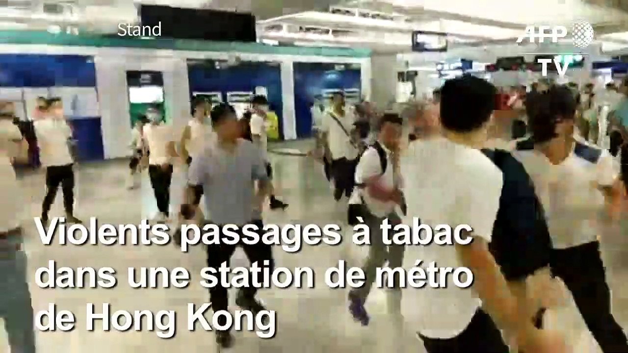 Hong Kong: agressions brutales de manifestants dans une station de métro