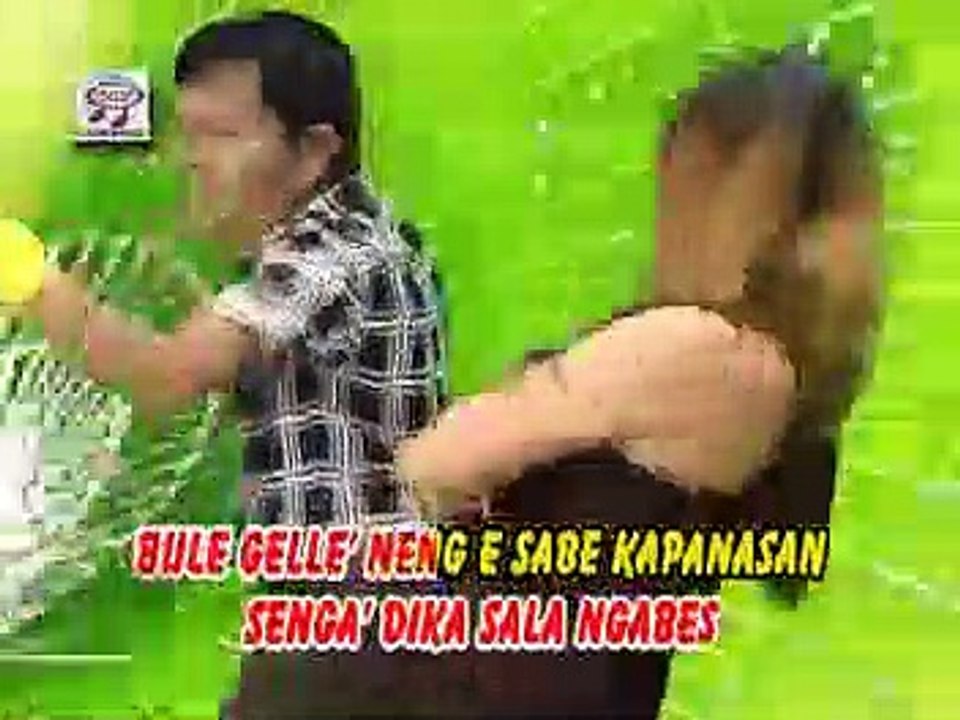 Ana Lorizta feat Syukur - Ngaleng Melleng [Offi...