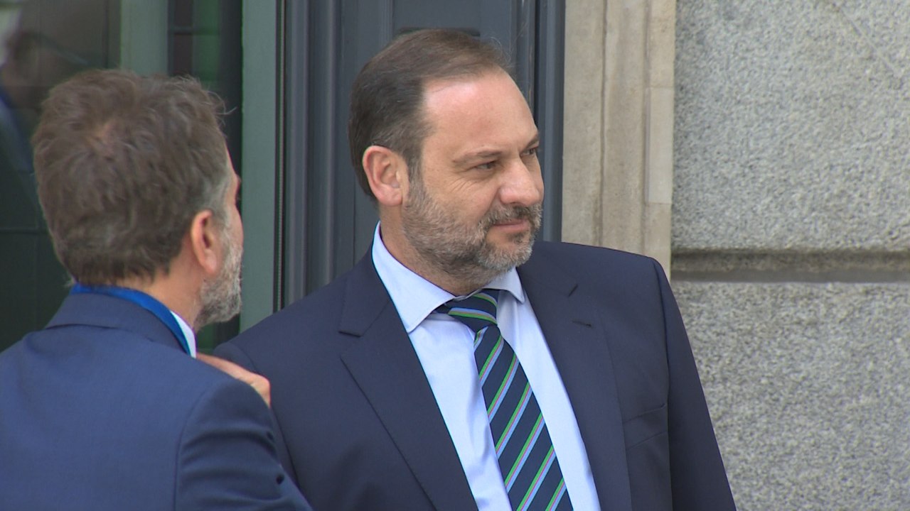 Los diputados hacen un receso en el debate de investidura