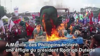 Philippines: manifestation pendant le discours annuel devant le Congrès du président Duterte