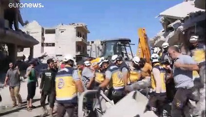 روسيا تنفي مشاركتها في قصف أوقع 20 قتيلا على الأقل بمدينة خاضعة للمعارضة السورية