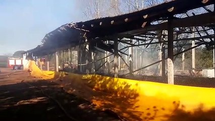 Barracão é atingido por incêndio em Alto Bom Retiro