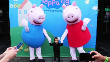 Peppa Big! Internet Claims Peppa Pig is a 7 Foot Tall Giant