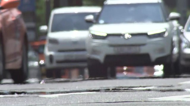 [날씨] 절기 '대서', 전국 33℃ 무더위...오후 소나기 / YTN