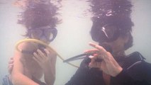 Shahrukh Khan enjoys under water fun with son Abram in Maldives; Check out | FilmiBeat