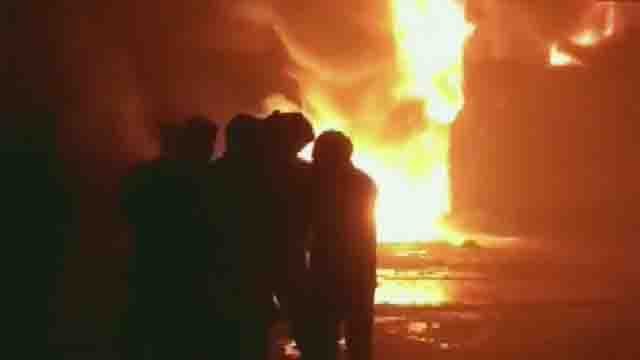 Maharashtra: Bhiwandi में Chemical Godown में भीषण Fire, देखें Video | वनइंडिया हिंदी