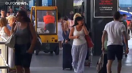 فوضى في حركة القطارات بإيطاليا بسبب حريق