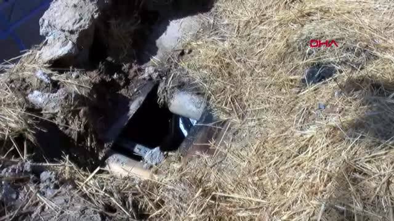 ŞANLIURFA Ceylanpınar da roketin düşytüğü evden GÜNDÜZ GÖRÜNTÜLERİ- EK 2