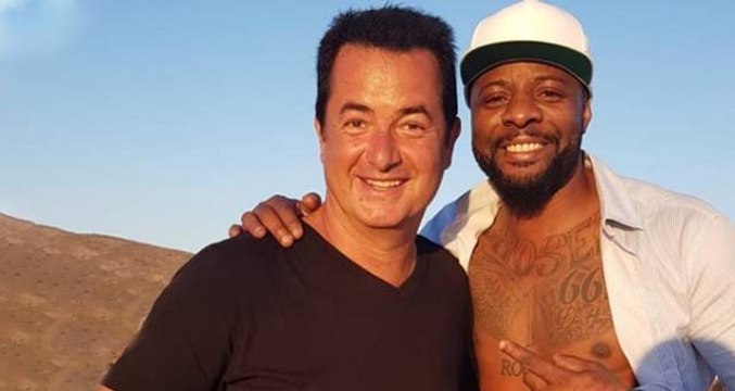 Acun Ilıcalı ile fotoğraf paylaşan Pascal Nouma'dan Survivor göndermesi
