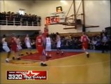 19 years old Andrei Kirilenko dunks in transition at Russian League
