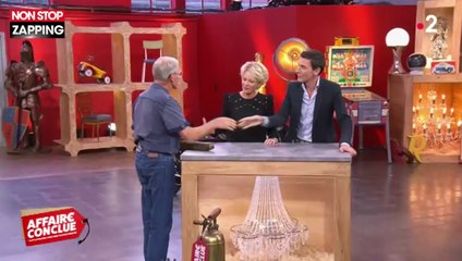 Affaire conclue : Sophie Davant se fait draguer en pleine émission (vidéo)