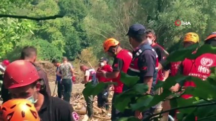 Düzce’de dere yatağında 1 çocuk, 1 kadın cesedi bulundu