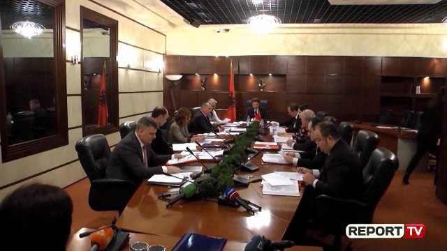 Report TV - Drejtësia e re/ Ja kush janë 7 prokurorët e parë të SPAK-ut, zyrtarët që do hetojnë