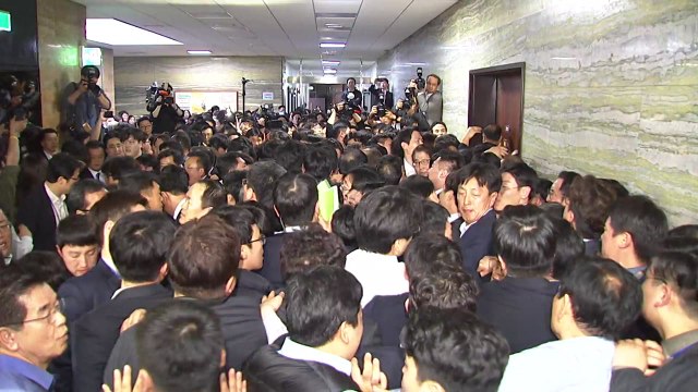 '패스트트랙 충돌' 소환 조사 일단락...경찰, 3차 출석 통보 / YTN