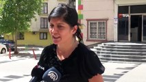 İşten çıkardığını iddia eden engelli kadın, HDP binasının önünde protesto eylemi yaptı
