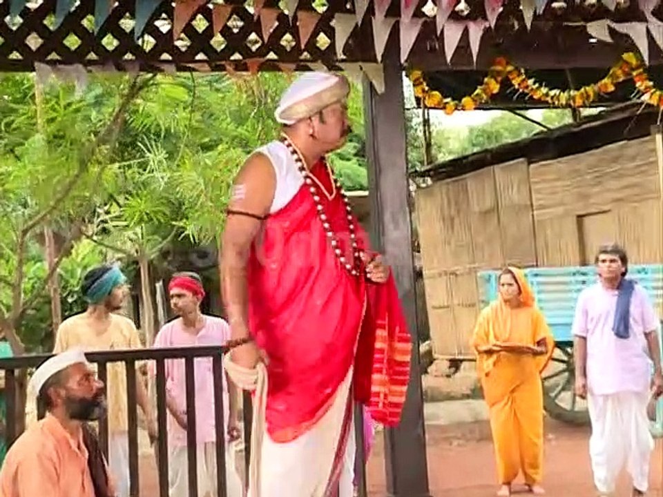 MERE SAI | Watch How Pandit BEATS His Slaves | मेरे साई