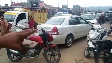 Service_⁄By lanes along the Jammu Pathankot National Highway Samba totally Choked