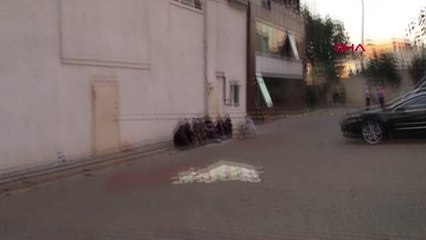 BURSA ALZEİMER HASTASI 12'NCİ KATTAN ATLADI