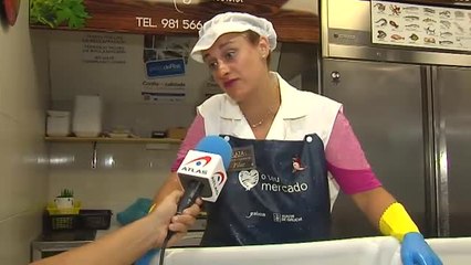 En Santiago planean regular el turismo en La Praza de Abastos