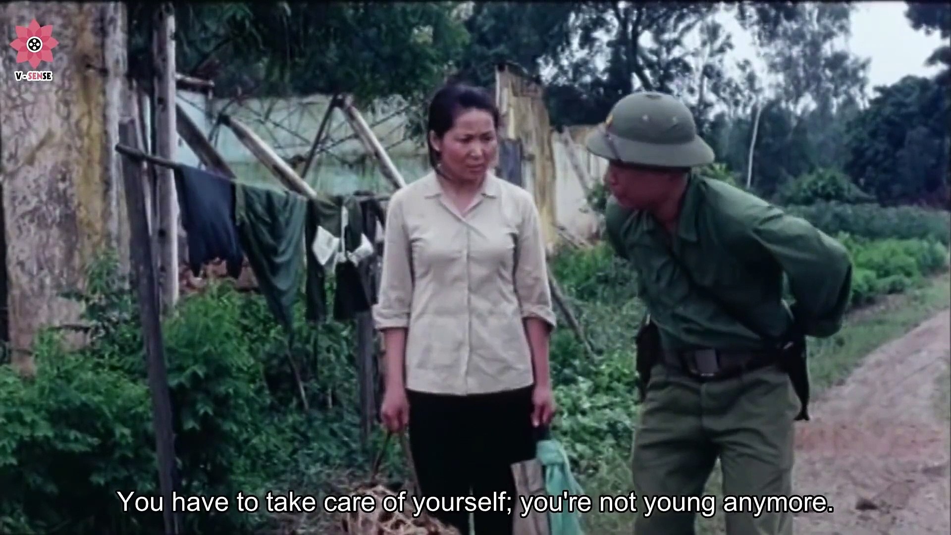 Top Vietnamese Movies - Best Vietnam War Movies - The Smell of Grass Burning - 7.9 IMDb - English  S