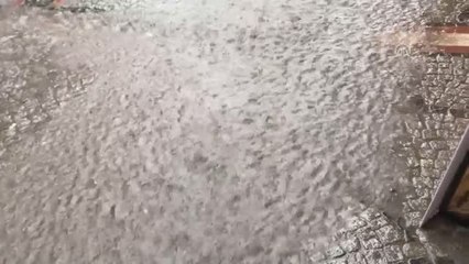 Sağanak hayatı olumsuz etkiledi