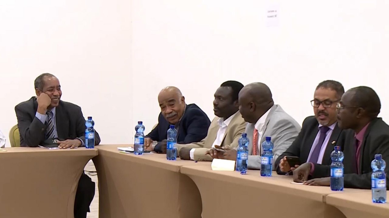 ما وراء الخبر-ماذا بعد تفاهمات المعارضة السودانية بأديس أبابا؟