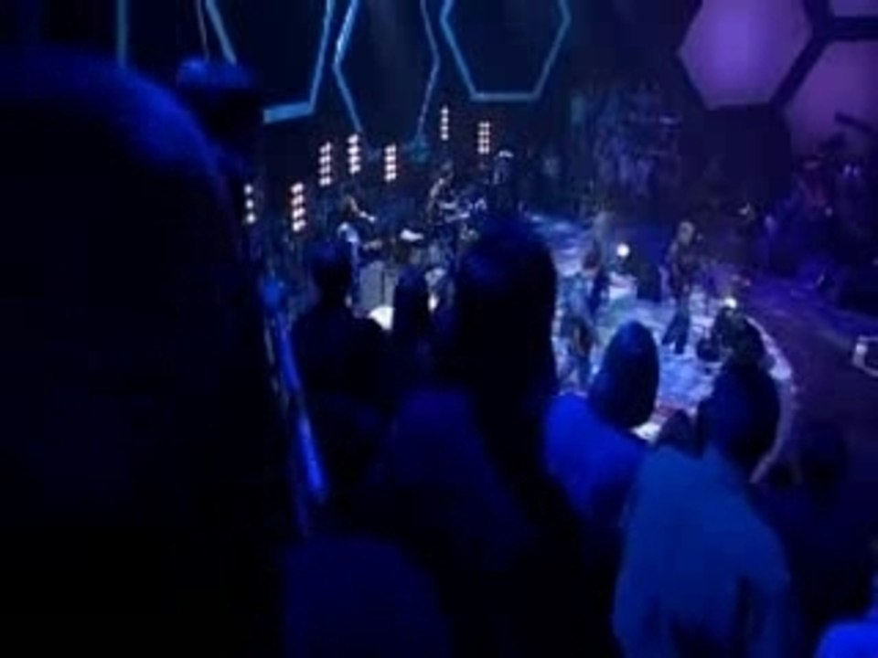 New Order - Crystal (Live Jools Holland 2001)_output