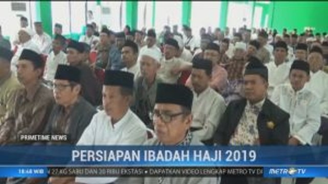 Jemaah Calhaj Karawang dan Jambi Ikuti Manasik Haji