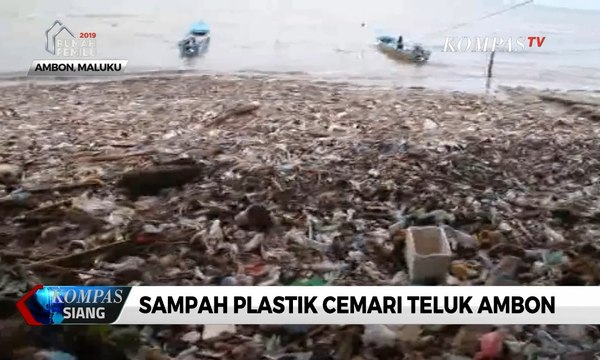 Sampah Plastik Cemari Teluk Ambon