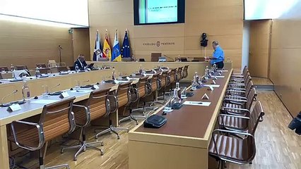 Histórica moción de censura en el Cabildo de Tenerife