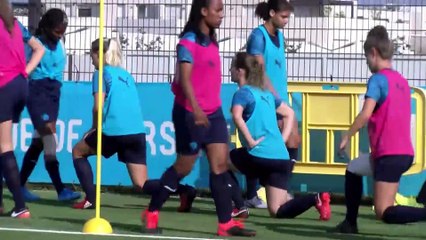 Reprise de l'entraînement sous un soleil de plomb pour les féminines