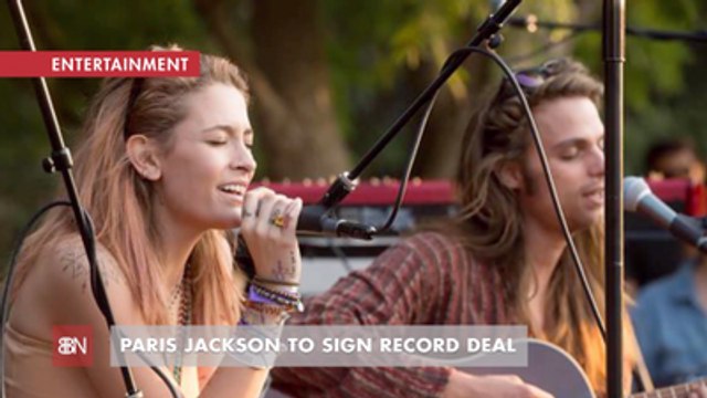 Paris Jackson Follows In Her Fathers Footsteps