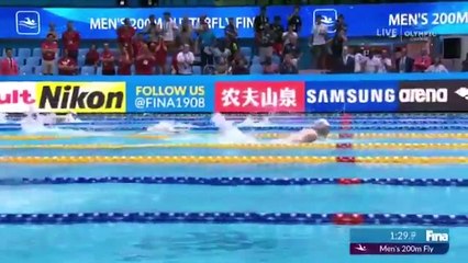 Kristof Milak, 1:50.73’lük derecesiyle dünya rekoru kırdı ve altın madalyanın sahibi oldu!