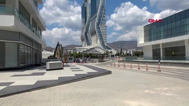 İZMİR PİTBULL'UN SALDIRDIĞI YAŞLI KADIN ÖLÜMDEN DÖNDÜ