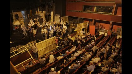 RTV Ora - "Teatri", Meta e çon në Kushtetuese, Rama: Protestoi minoranca