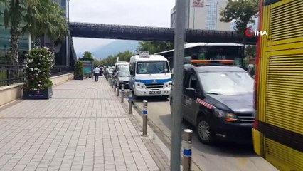 Yağış Kaza Getirdi, 5 Araç Birbirine Girdi